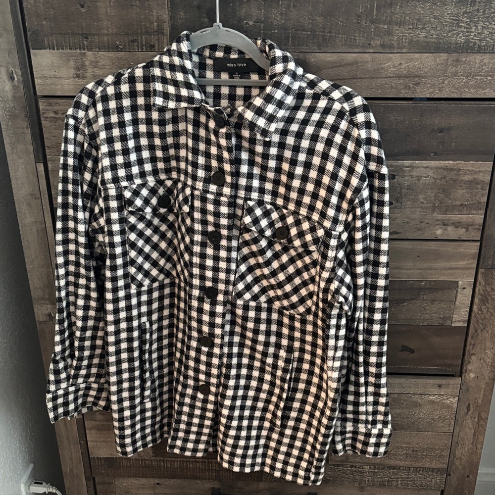 Zara Black and White Plaid Button Down Shirt